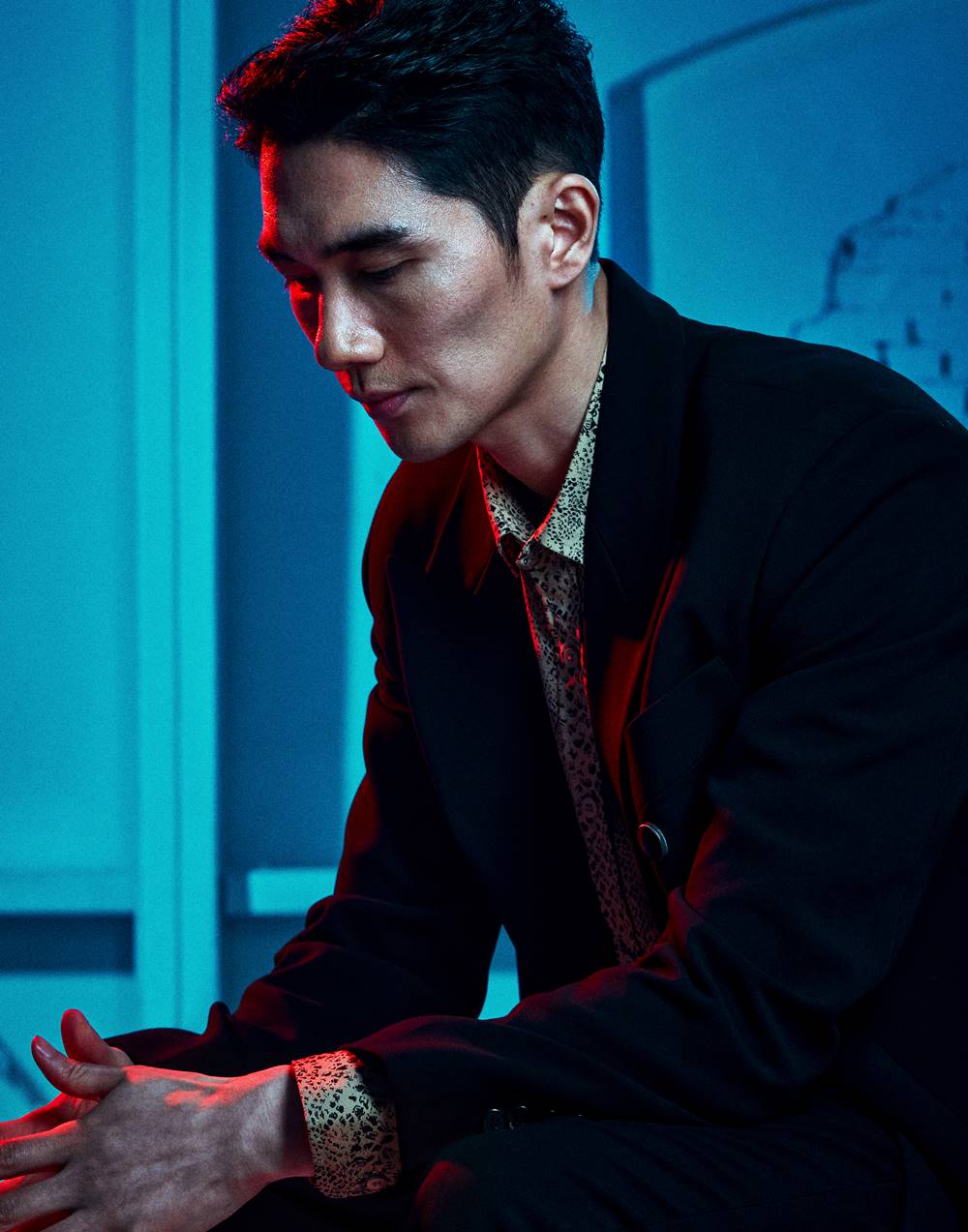 영화 '낙원의 밤' 배우 엄태구. 사진 넷플릭스