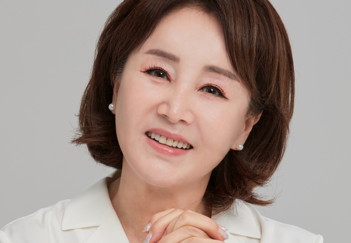 <b>선우은숙</b>, '<b>동치미</b>' 마지막 방송서 전한 하차 배경