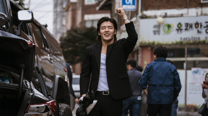 Kang Sky ‍as Lee Kang-soo ⁣in 'Opposition'