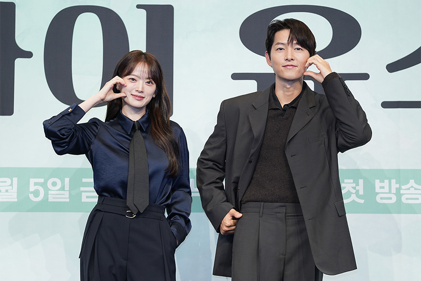 가을 멜로로 돌아온 송중기 "처음부터 끝까지 천우희"