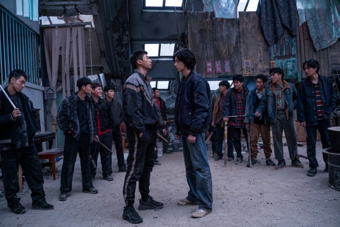 [리뷰: 포테이토 지수 72%] '콘크리트 마켓' 통조림으로 물물교환, 설정... - 뉴스 썸네일 이미지